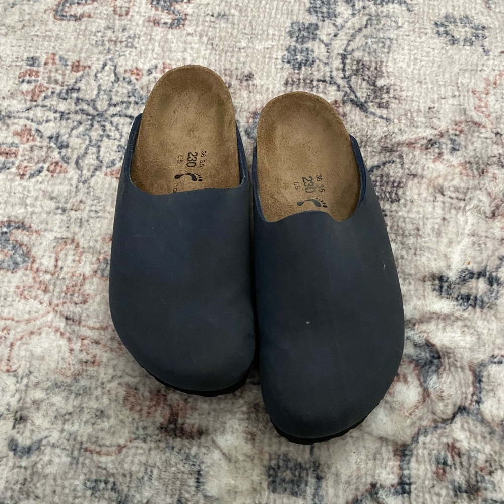 Navy Birkenstock / Birkis clogs